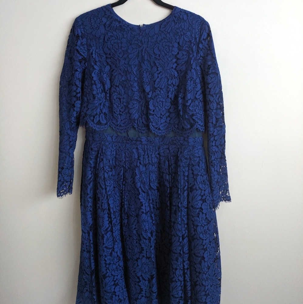 Navy blue Lace Long sleeve midi dress